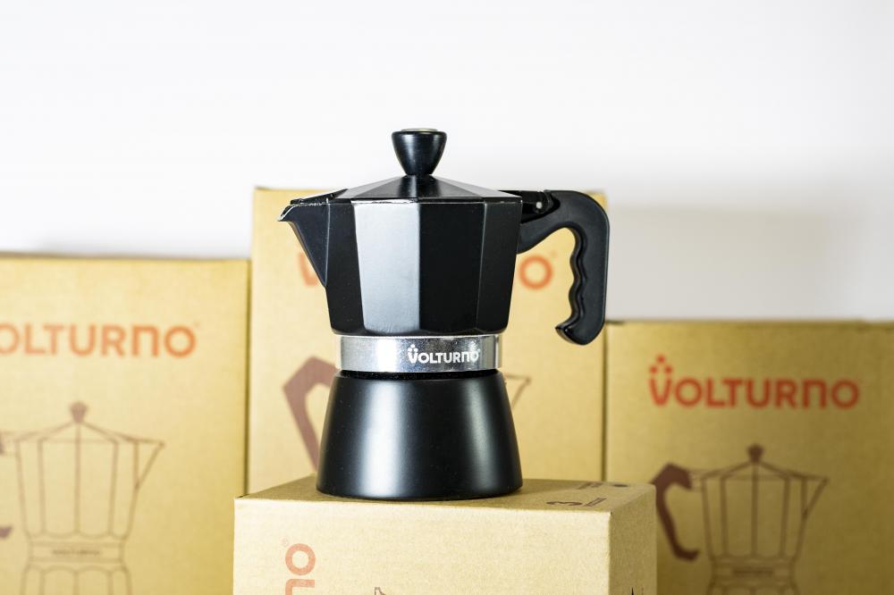 Cafetera Negra 3 pocillos Volturno
